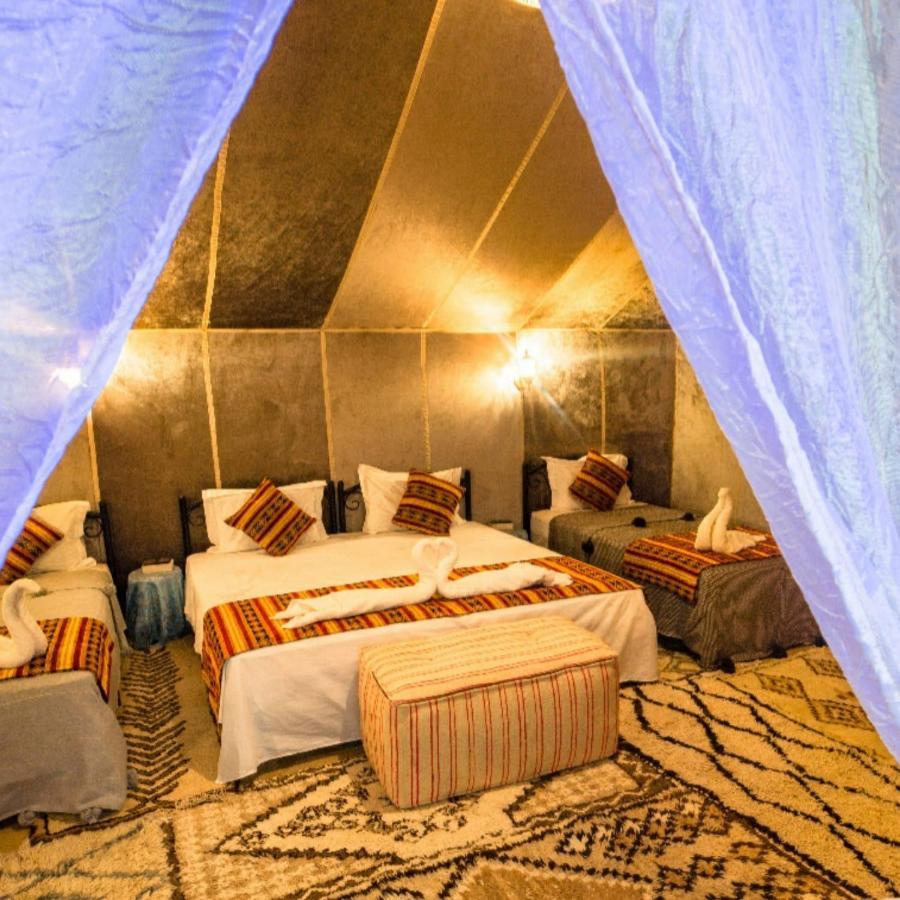 Silver Luxury Camp Merzouga Bagian luar foto